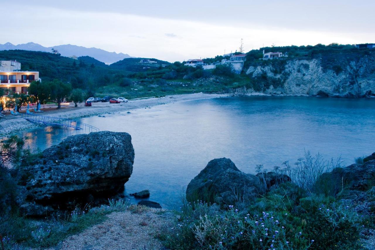 Almirida Sia'S Sea Houseヴィラ エクステリア 写真